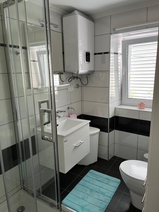 Apartmani Marina Crikvenica Buitenkant foto