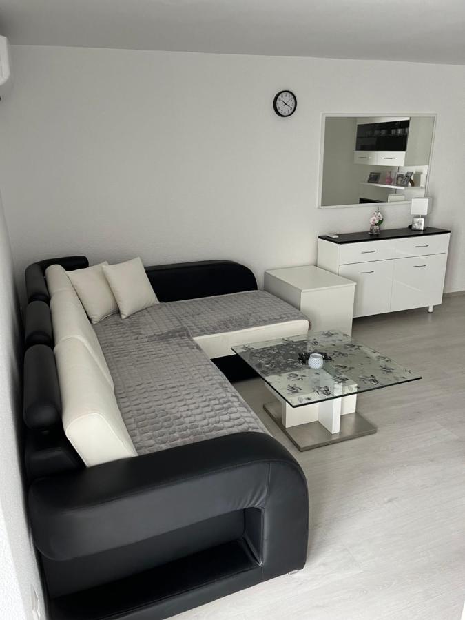 Apartmani Marina Crikvenica Buitenkant foto