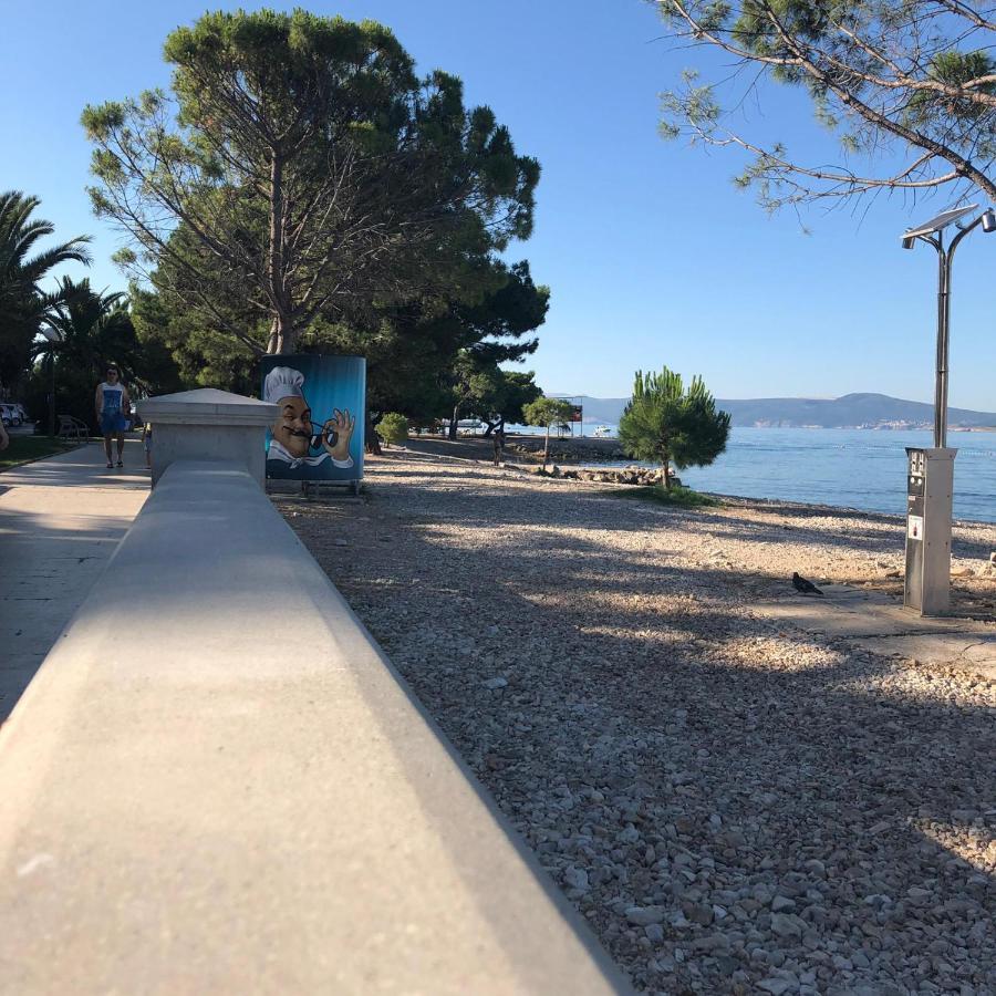 Apartmani Marina Crikvenica Buitenkant foto